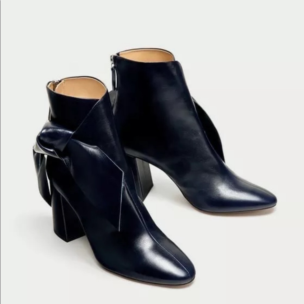 ZARA LEATHER HIGH HEEL ANKLE BOOTS WITH BOW